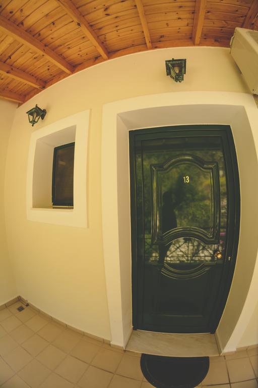 Althea Studios Lefkada Áyios Nikítas الغرفة الصورة