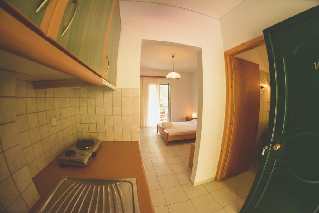 Althea Studios Lefkada Áyios Nikítas الغرفة الصورة